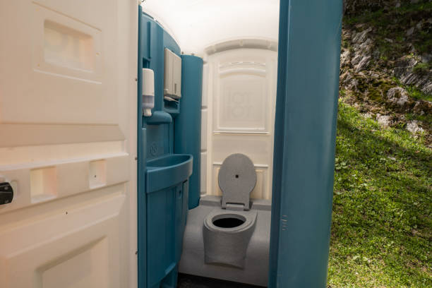 Best Portable toilet rental cost  in Oskaloosa, IA